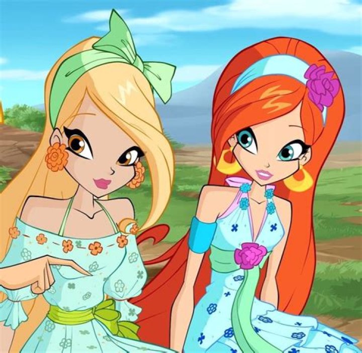 Are Bloom and Daphne sisters?