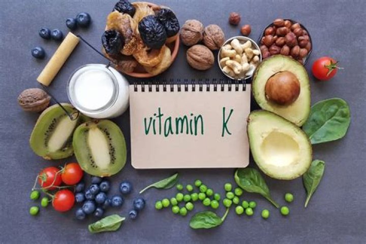 Are eggs rich in vitamin K?