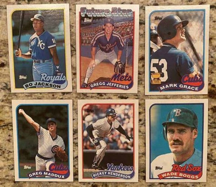 Are there any 1989 baseball cards that are worth money?