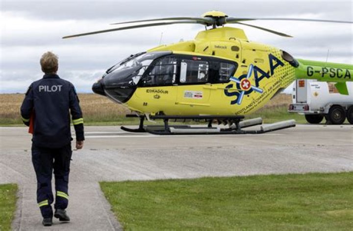 Can a laser blind a pilot?