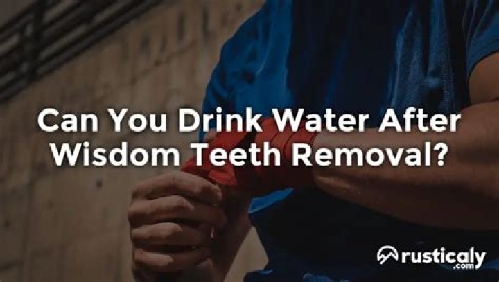 Can I drink water with gauze in my mouth?