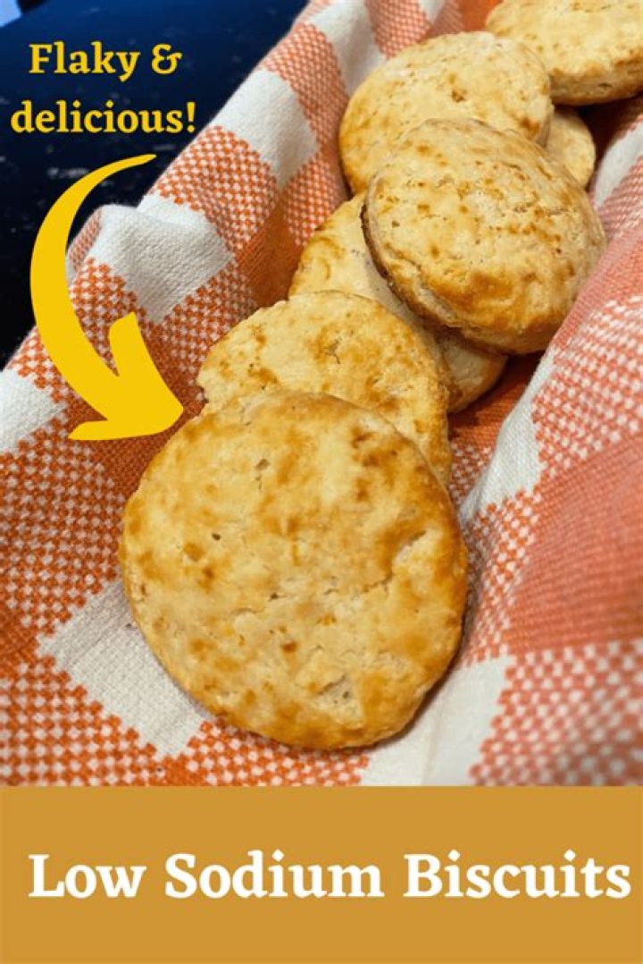 Can kidney patient eat biscuits?