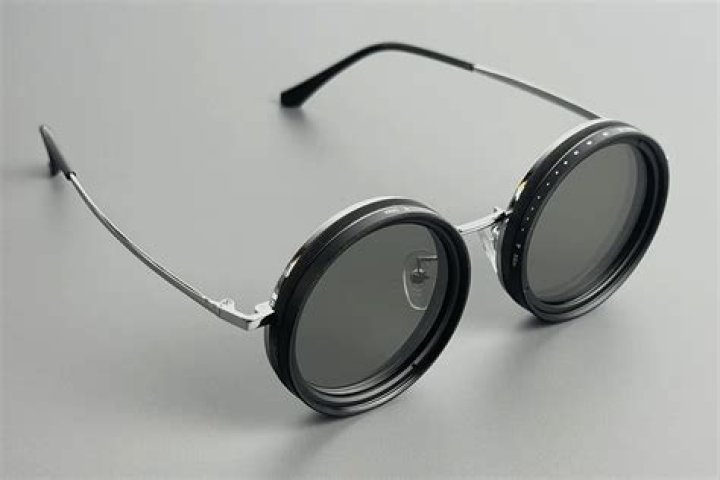 Can polarized lenses make you nauseous?
