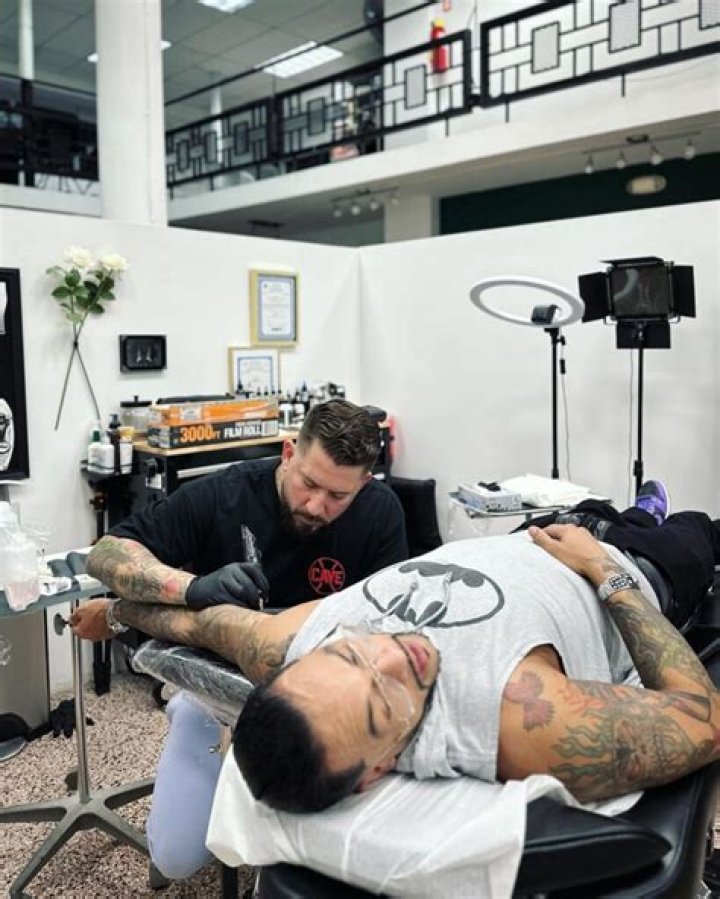 Can priest get tattoos?
