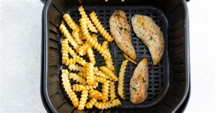 Can you cook raw chicken and fries together in air fryer?