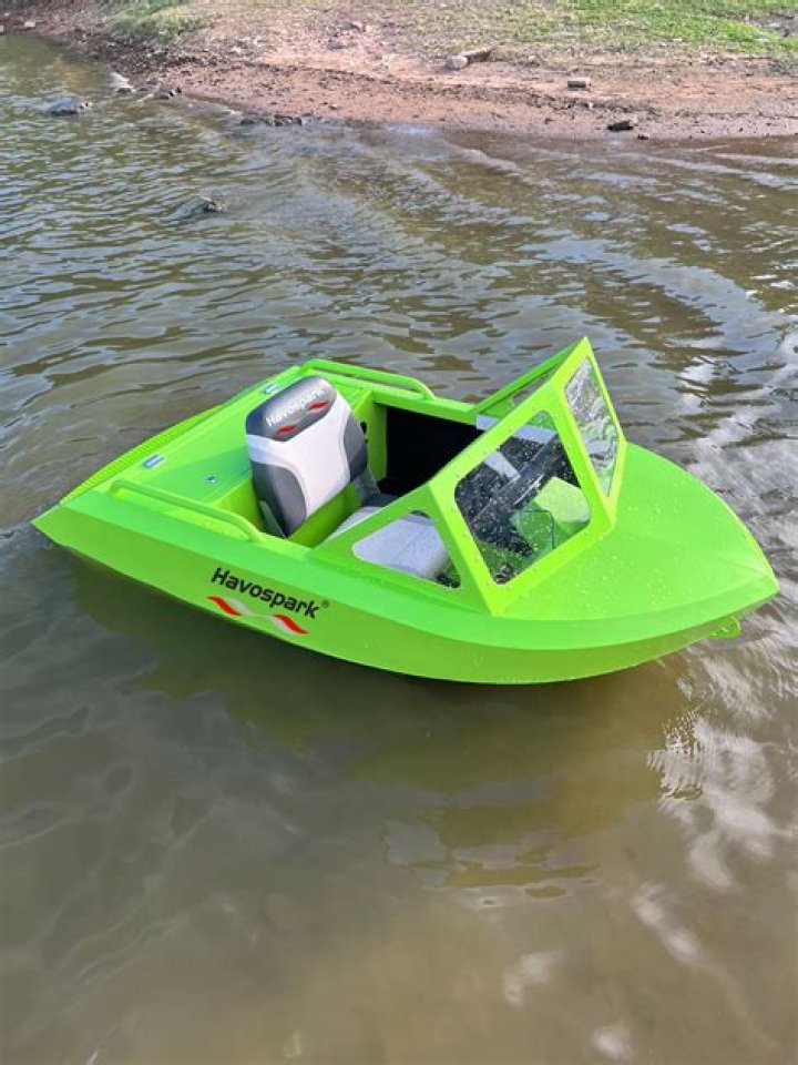 Can you leave a jet boat in fresh water?