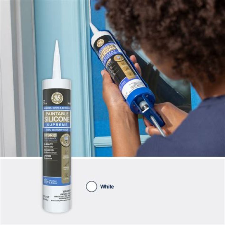 Can you use silicone caulk for glazing?