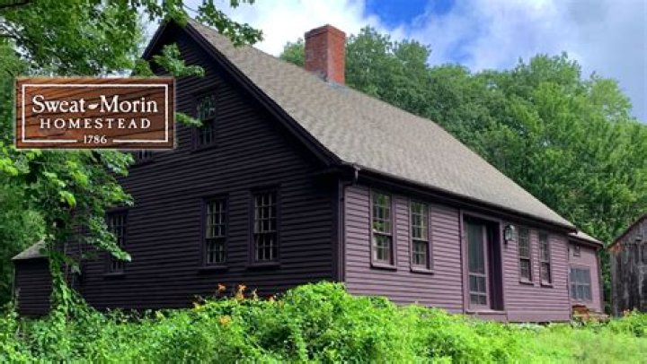 Do all old houses smell?