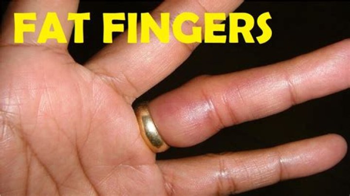 Do fingers get fatter with weight gain?