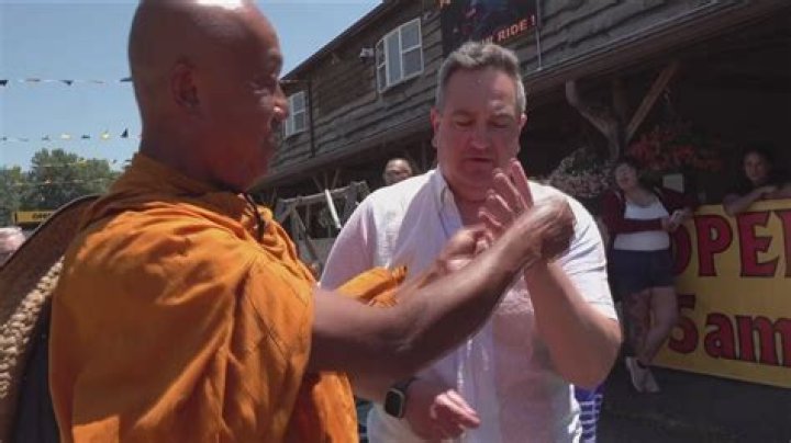 Do monks have friends?