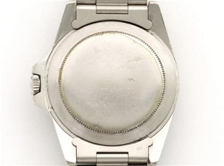 Do Rolex have writing on the back?