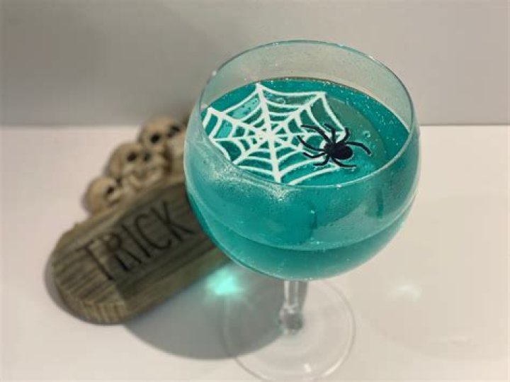 Do spiders drink milk?