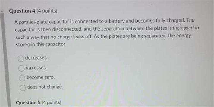 Does a capacitor lose its charge once it is disconnected from the power source?