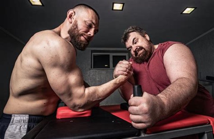 Does arm wrestling increase strength in GTA?