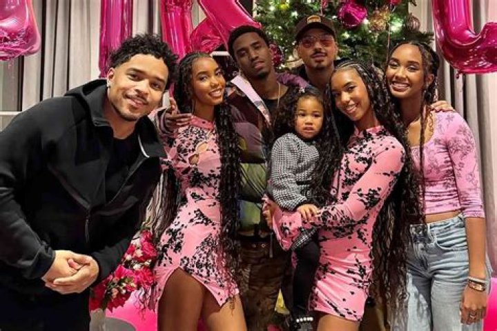 Does Draupadi have daughters?