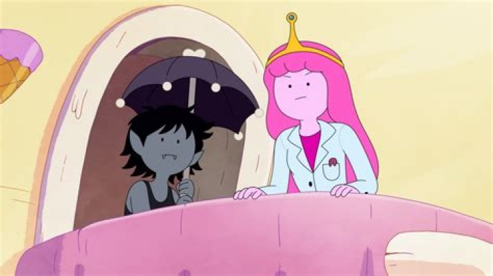 Does Fiona ever have baby?