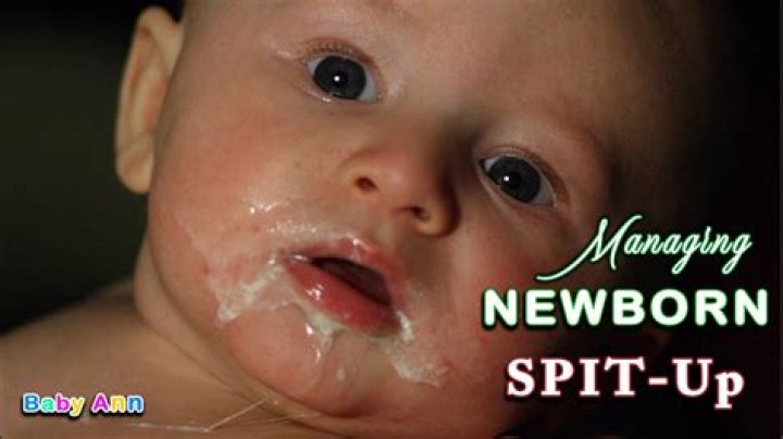 Does spit up mean baby is full?