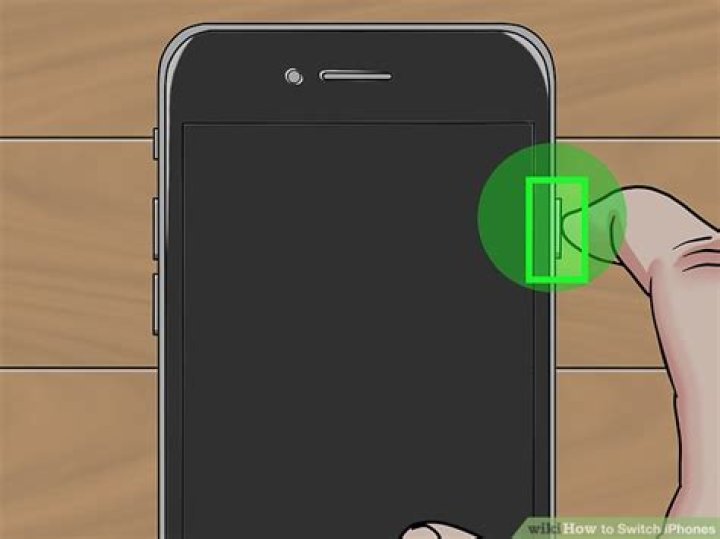 How do I switch iPhones?