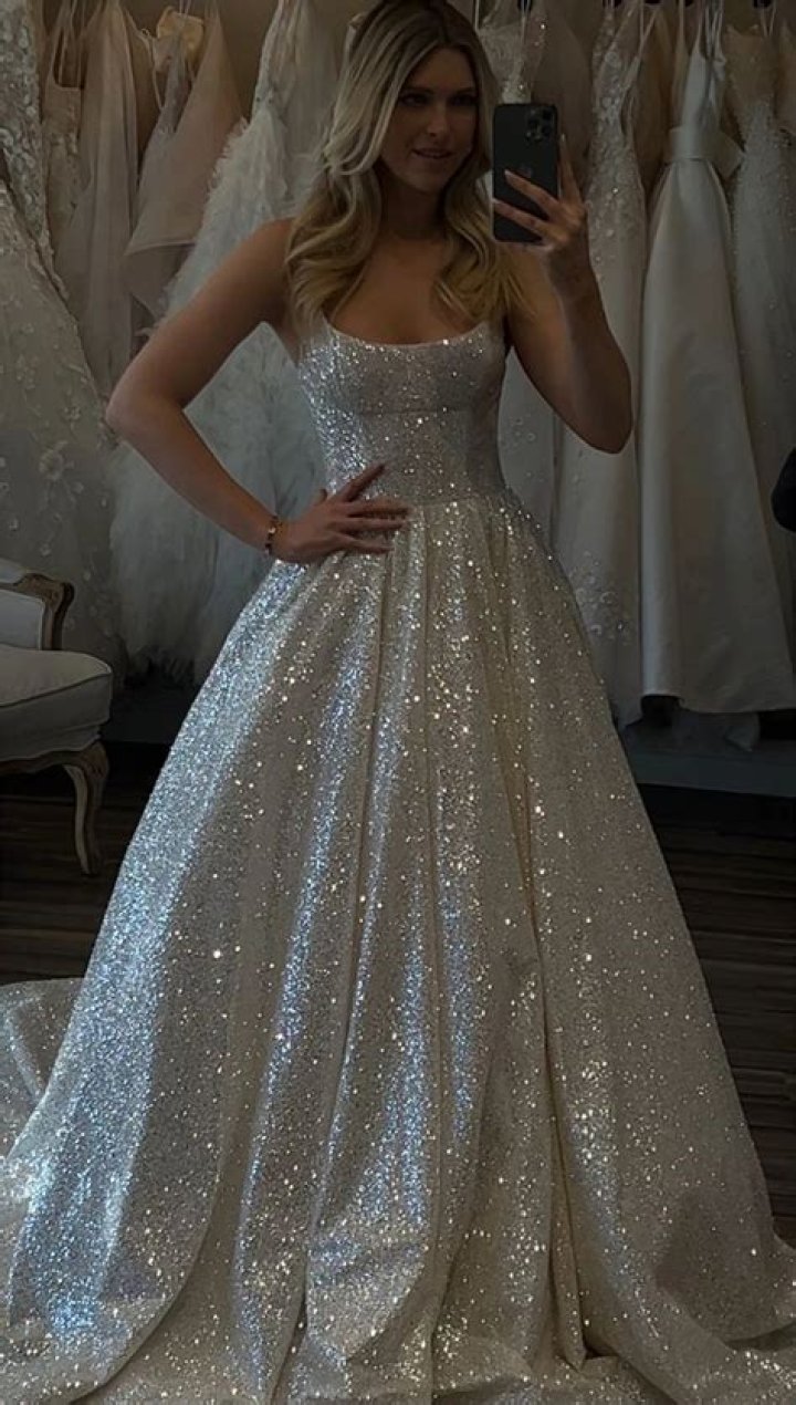 How do you keep glitter from falling off evening dress?