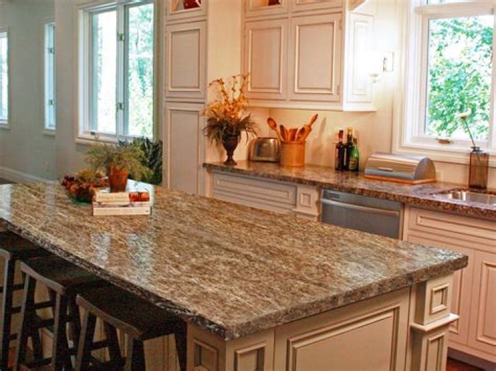 How do you make laminate countertops shine like granite?