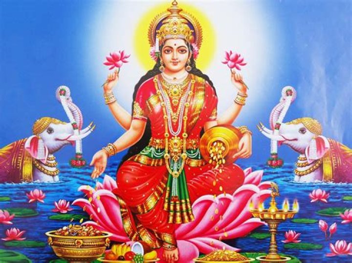 How does Lakshmi look like?