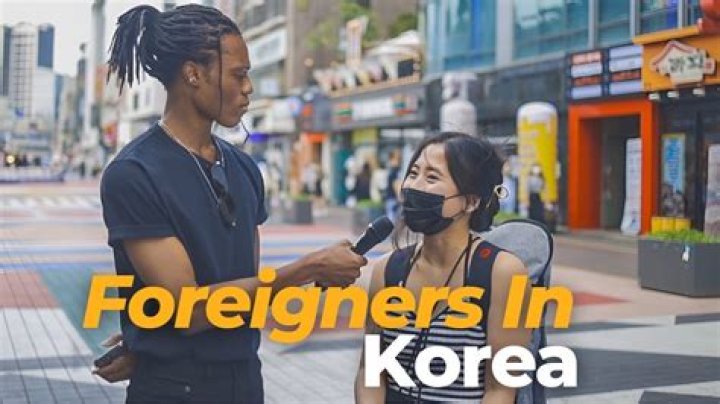 How long can a foreigner stay in South Korea?