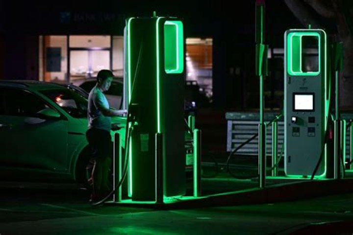 How long until an electric car pays for itself?