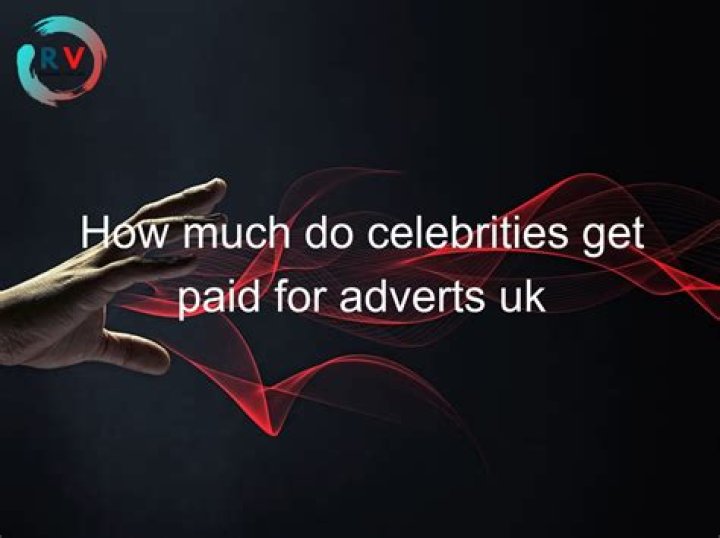 How much did a footman get paid?