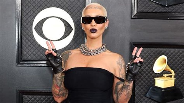 How much does Amber Rose make?