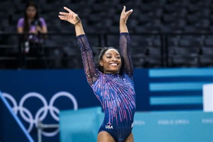 How much does Simone Biles train?