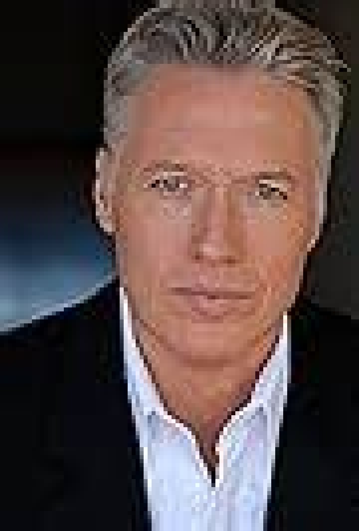 How old is Thomas Ian?