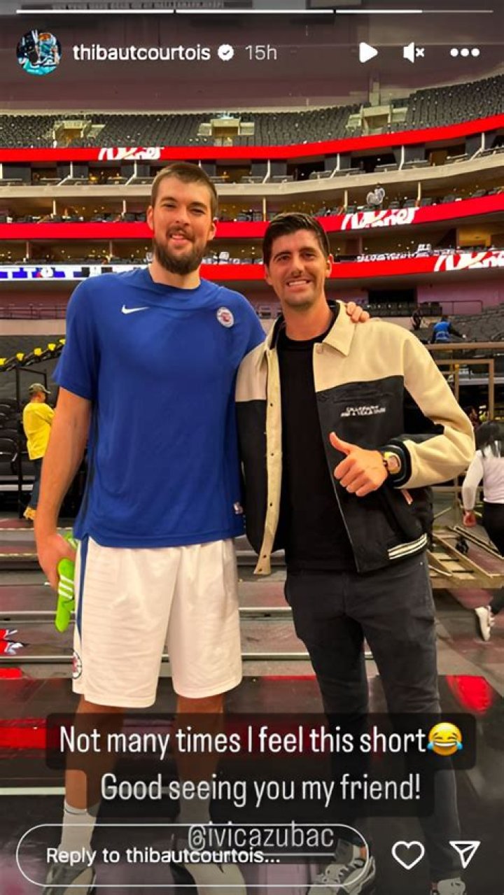 How tall is Courtois?