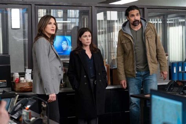 How was Stabler written out of SVU?