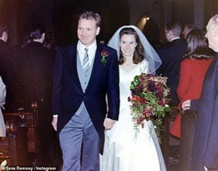 Is Gordon Ramsay still married?