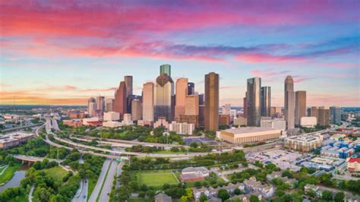 Is Houston a poor city?