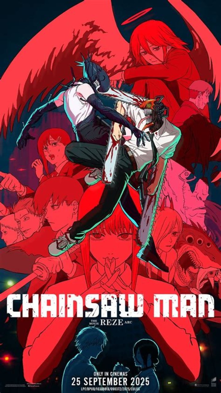 Is it OK to chainsaw in the rain?