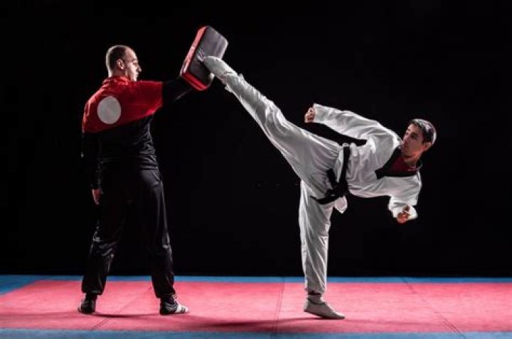 Is Jiu Jitsu better than taekwondo?