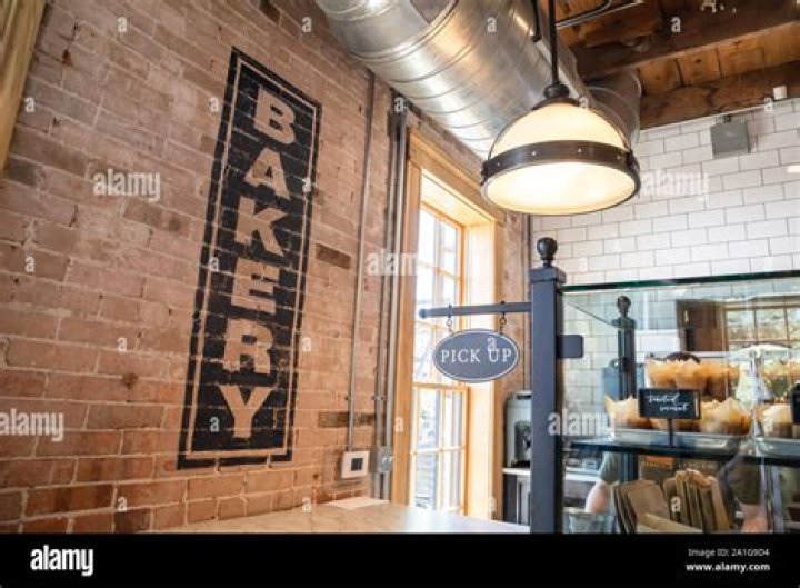 Is Joanna Gaines bakery still open?