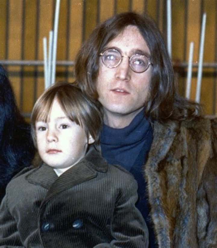 Is John Lennon a knight?