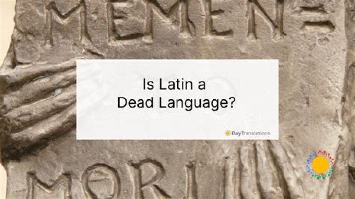 Is Latin a dead language Reddit?