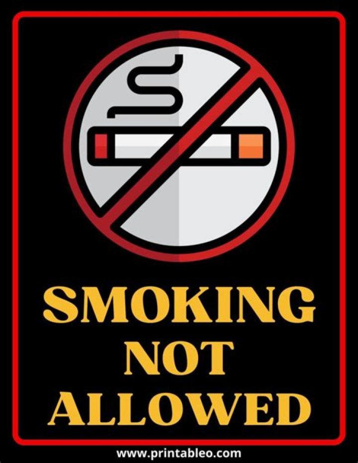 Is smoking allowed in Big Boss?