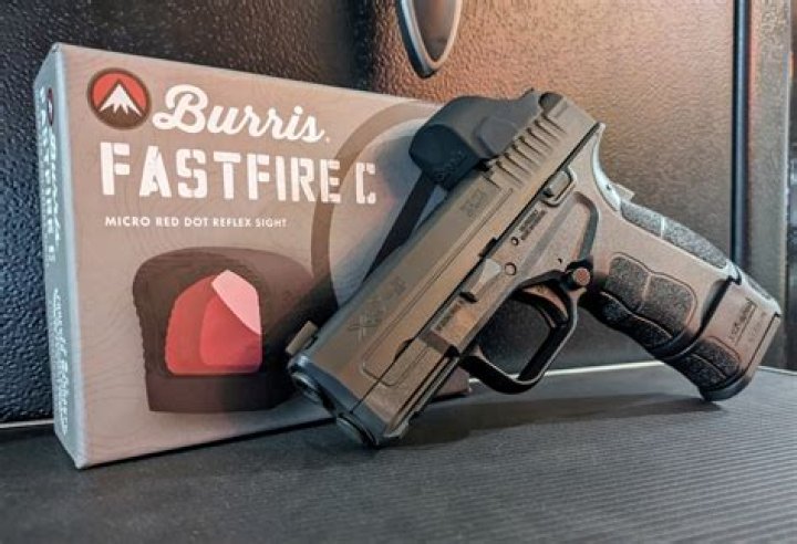 Is the Burris Fastfire 3 waterproof?