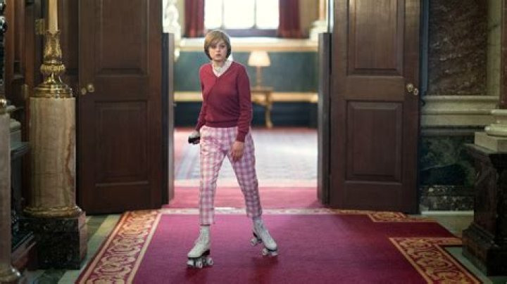 Is The Crown filmed at Buckingham Palace?