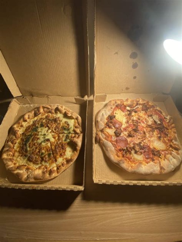 Is week old pizza safe to eat?