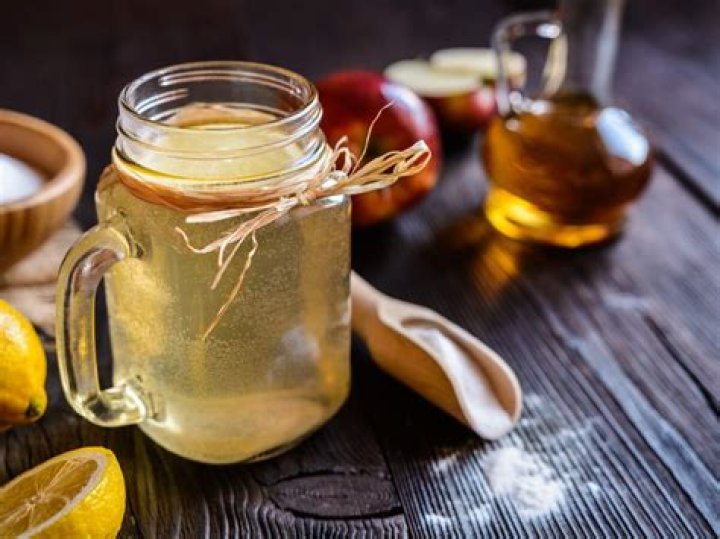 Should you drink apple cider vinegar at night or in the morning?