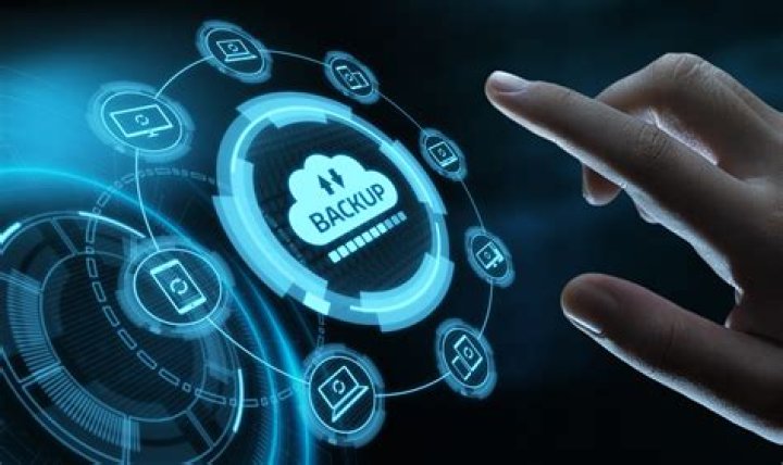 What are the advantages and disadvantages of data backup?
