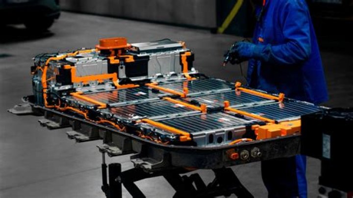 What can flatten a car battery?