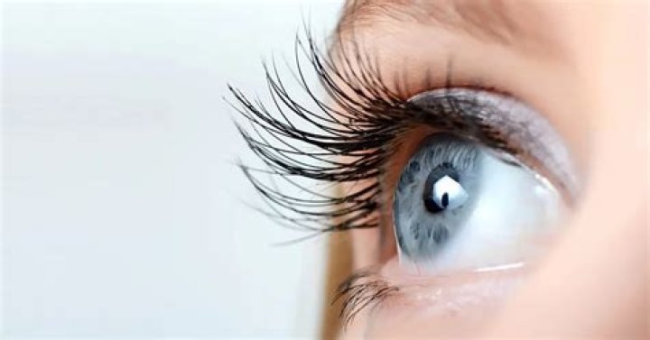 What causes Metamorphopsia?