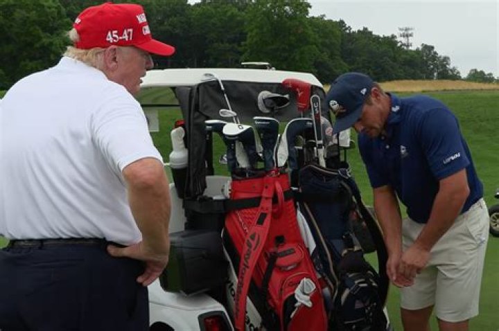What clubs are in Jordan Spieth's bag?