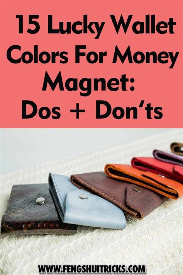 What color of wallet is lucky for 2022?